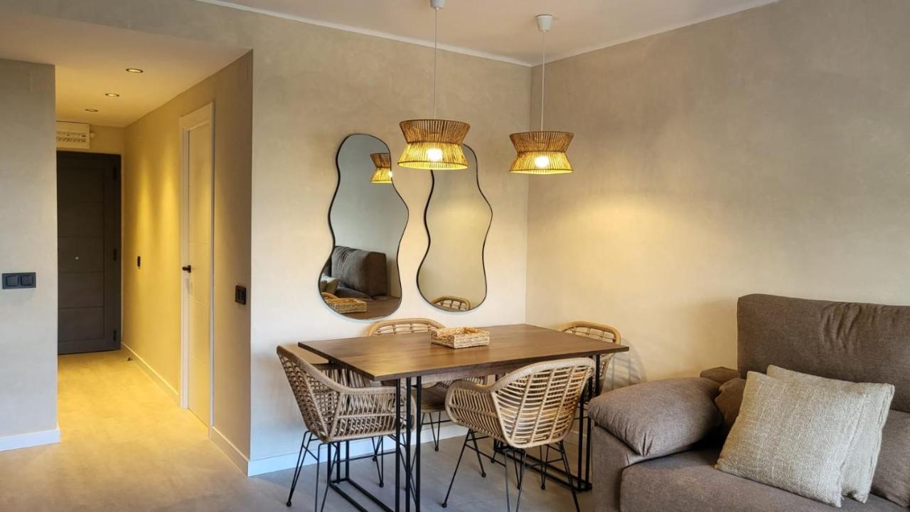 Marplana Apartment Кастелдефелс Екстериор снимка