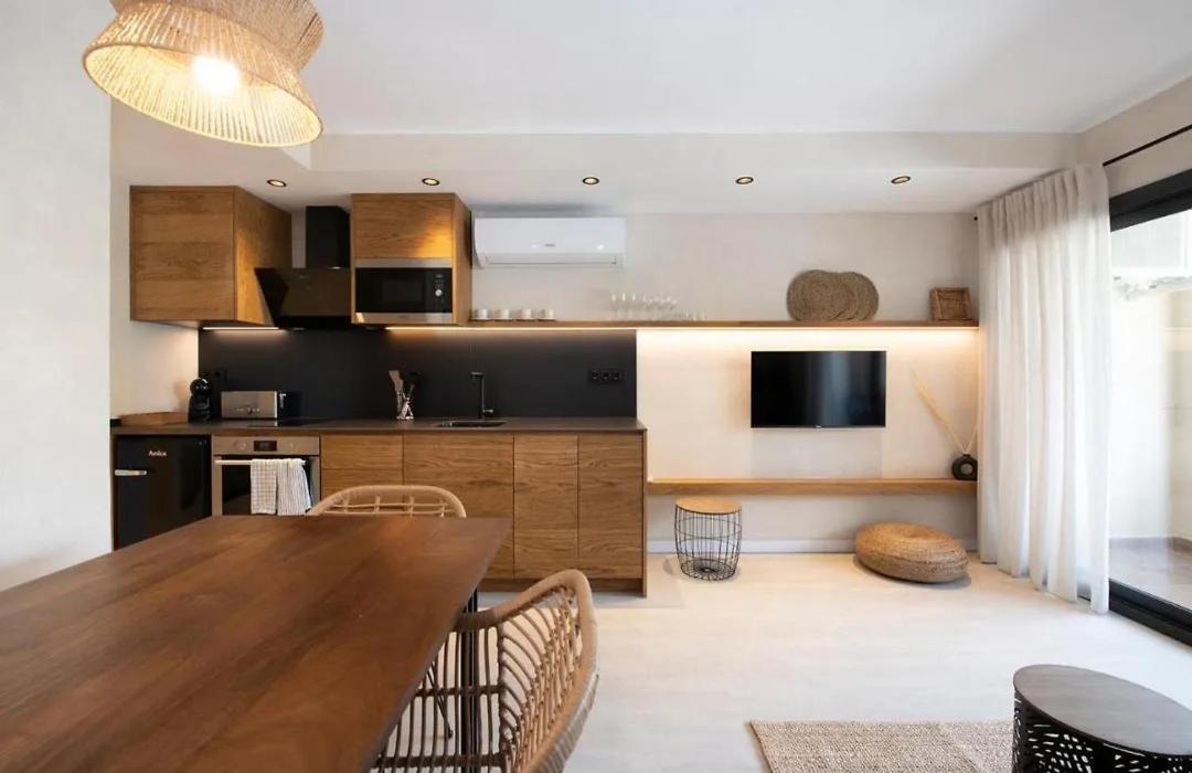 Marplana Apartment Кастелдефелс Екстериор снимка