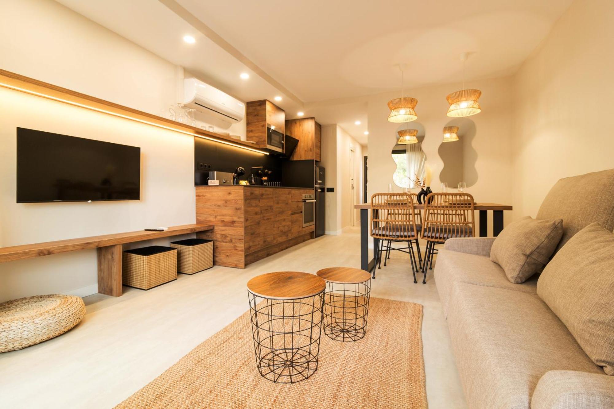 Marplana Apartment Кастелдефелс Екстериор снимка